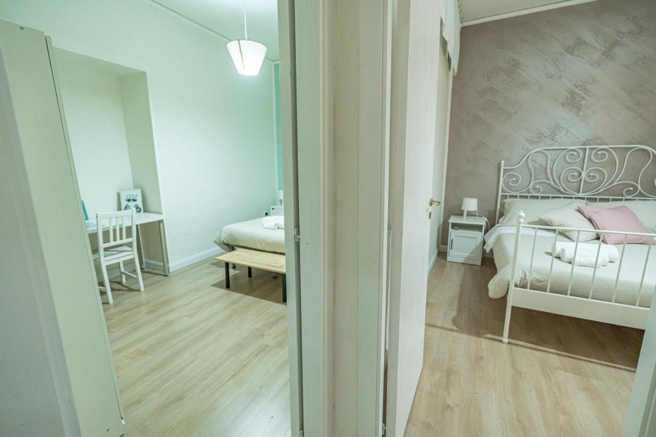 Casa Vacanze Decumano 18 Naples Exterior photo