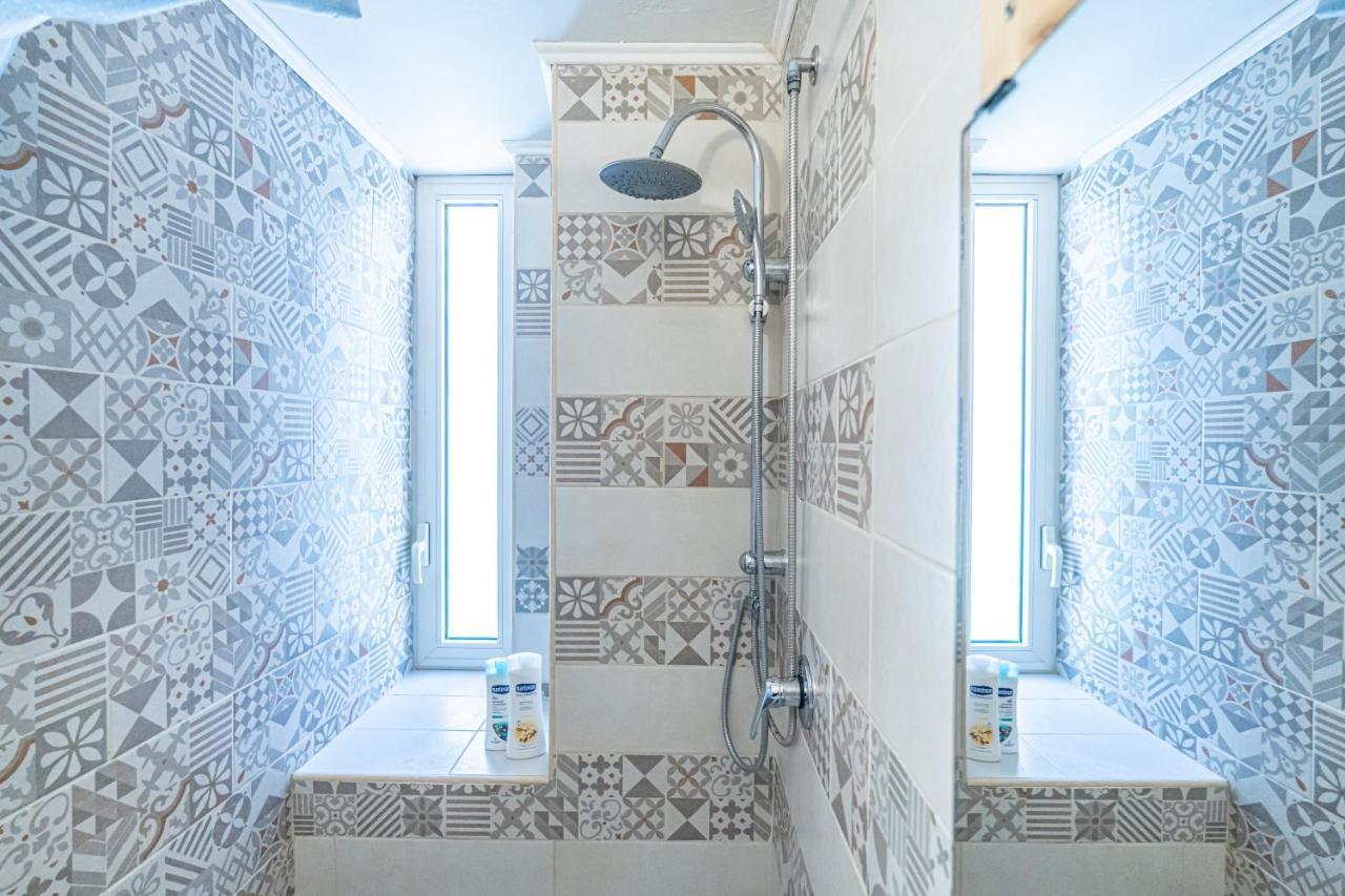 Casa Vacanze Decumano 18 Naples Exterior photo